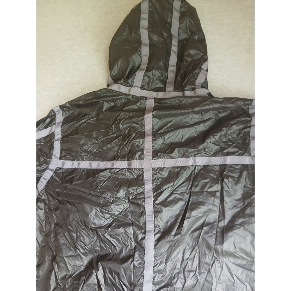 Hunger Games Arena Jacket Small NECA Rain Hooded Outdoor Hiking Travel Katniss - Picture 11 of 14